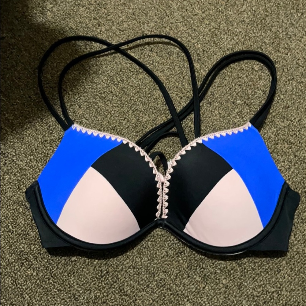 Swimsuit top